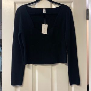 Sokie Collection Black Sweater. Size XL.